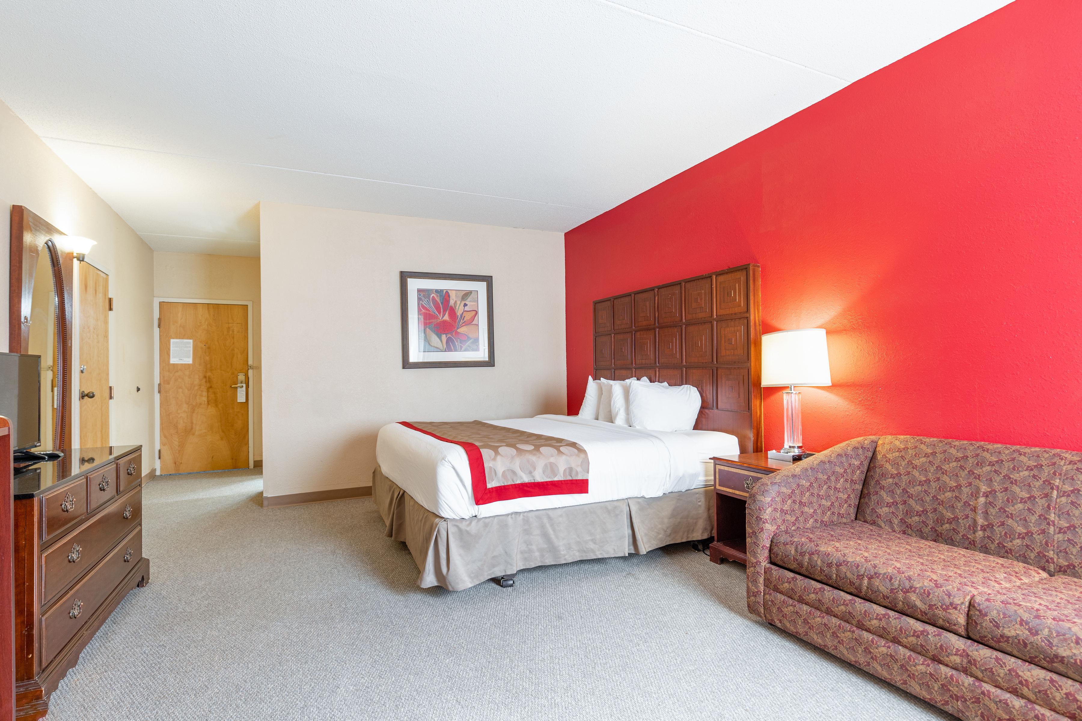 Hotel Ramada By Wyndham Columbus North Westerville Exterior foto